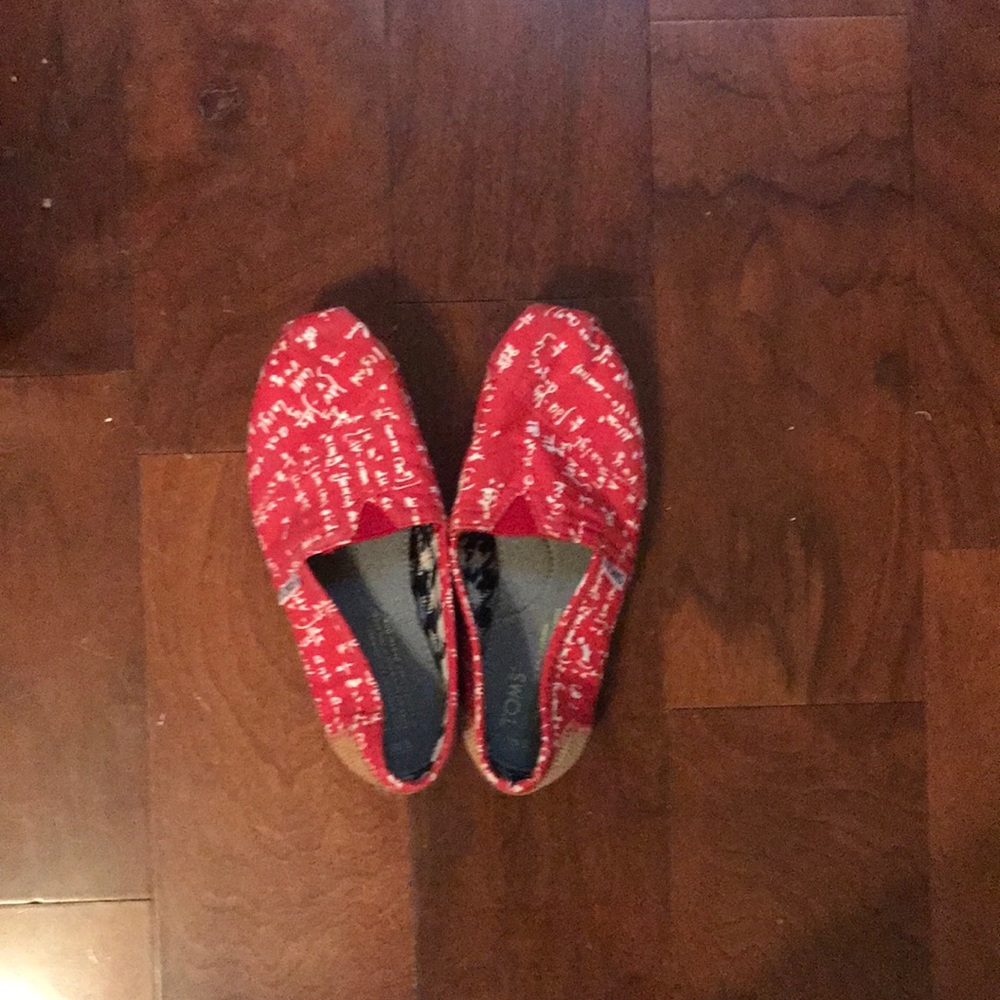 Red math toms